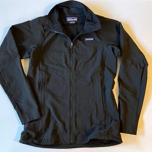 Patagonia lightweight jacket